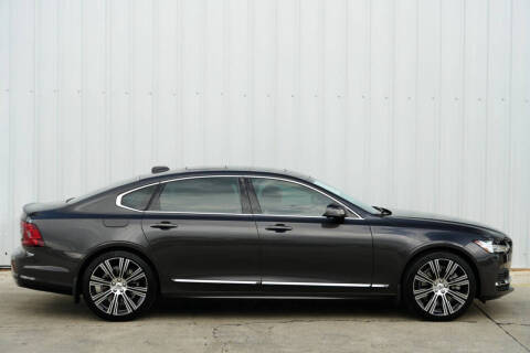 2024 Volvo S90 Recharge T8 Ultimate