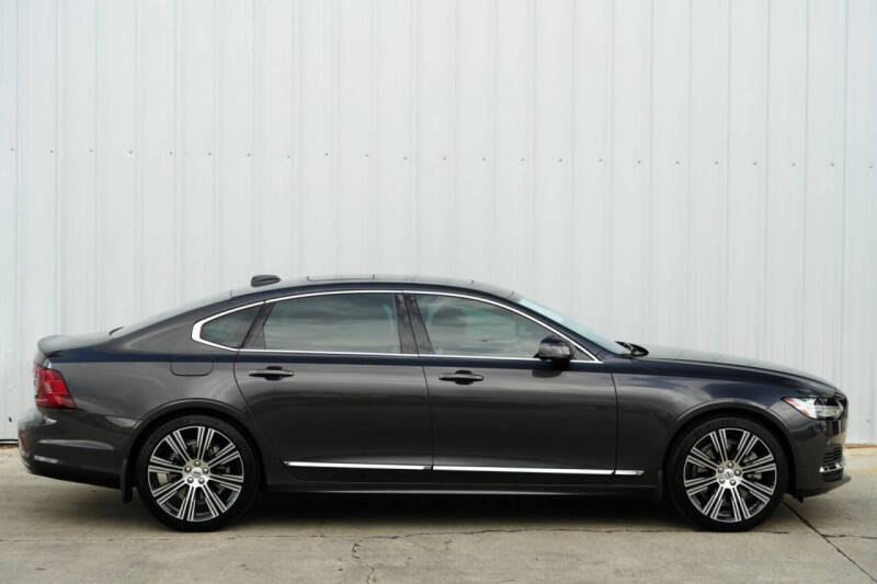 2024 Volvo S90 Recharge T8 Ultimate