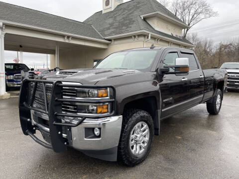 2018 Chevrolet Silverado 3500HD for sale at INSTANT AUTO SALES in Lancaster OH