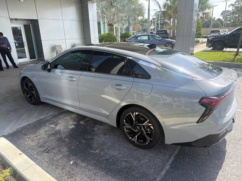 2025 Kia K5