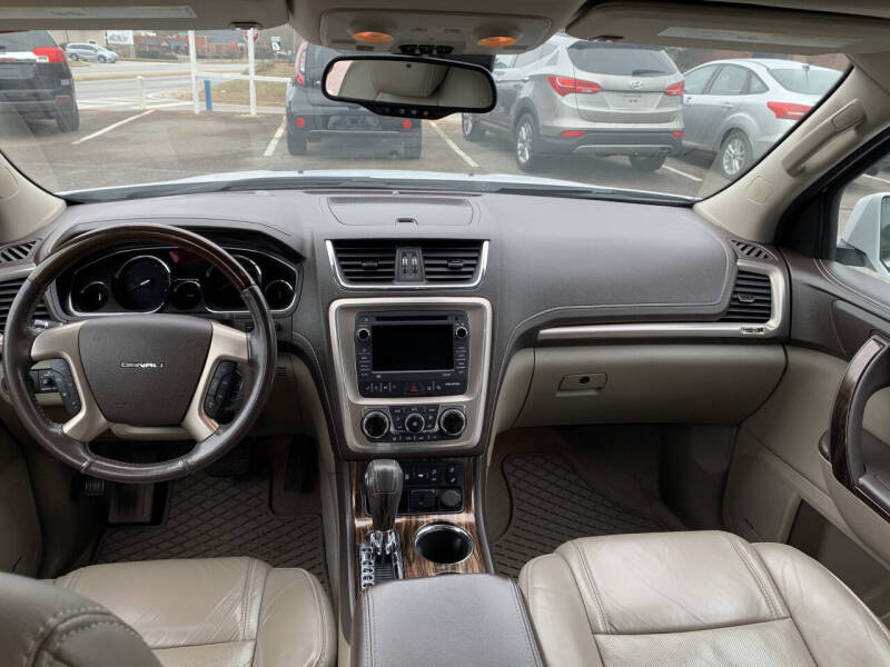 2016 GMC Acadia Denali