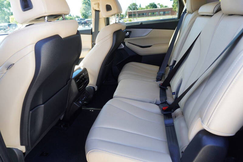 2025 Acura MDX w/Tech