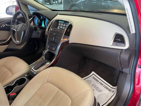 2012 Buick Verano Leather Group