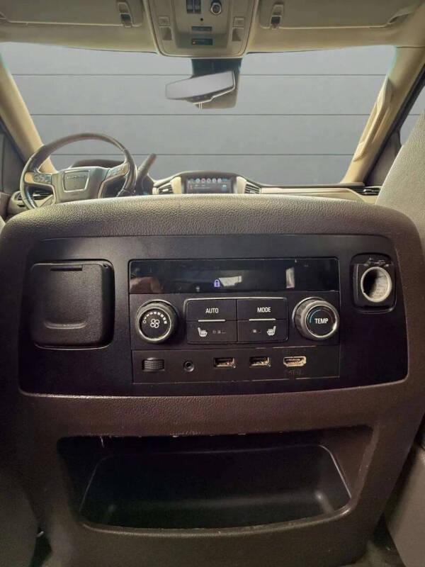 2019 GMC Yukon Denali