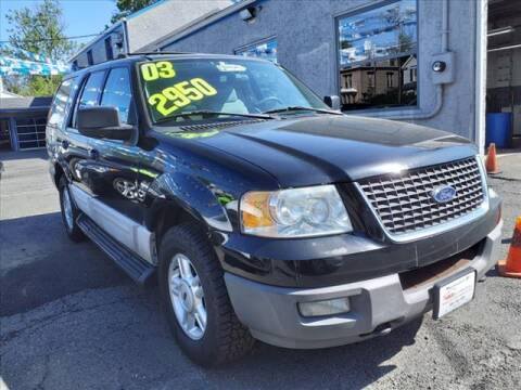 2003 Ford Expedition for sale at M & R Auto Sales INC. in North Plainfield NJ