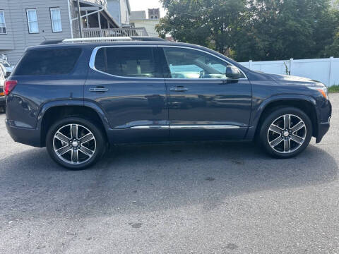 2018 GMC Acadia Denali
