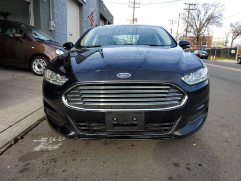 2014 Ford Fusion for sale at SUNSHINE AUTO SALES LLC in Paterson NJ