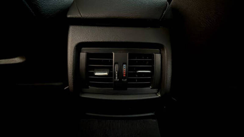 2015 BMW 3 Series 320i