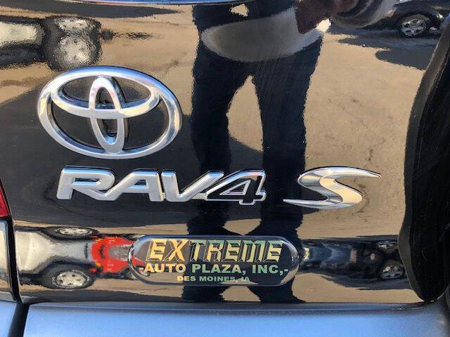2004 Toyota RAV4