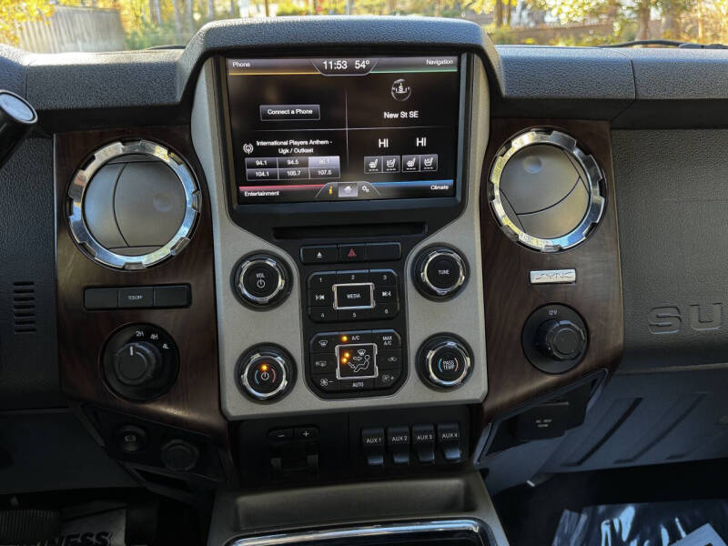 2016 Ford F-350 Super Duty Lariat