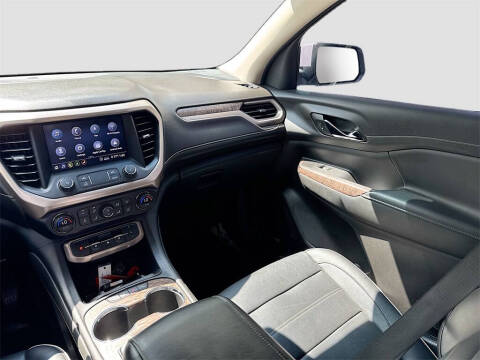 2020 GMC Acadia Denali