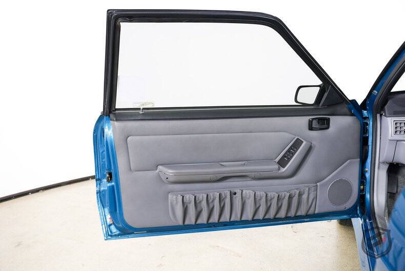 1993 Ford Mustang SVT Cobra