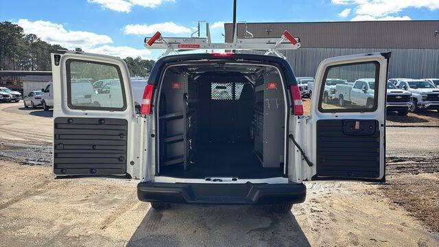 2025 Chevrolet Express 2500