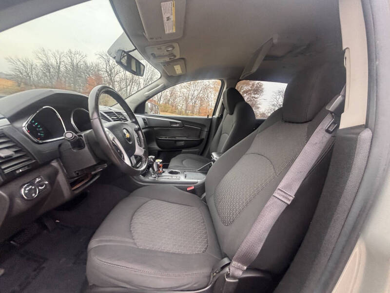 2011 Chevrolet Traverse LT