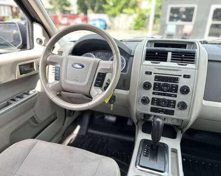 2011 Ford Escape XLT