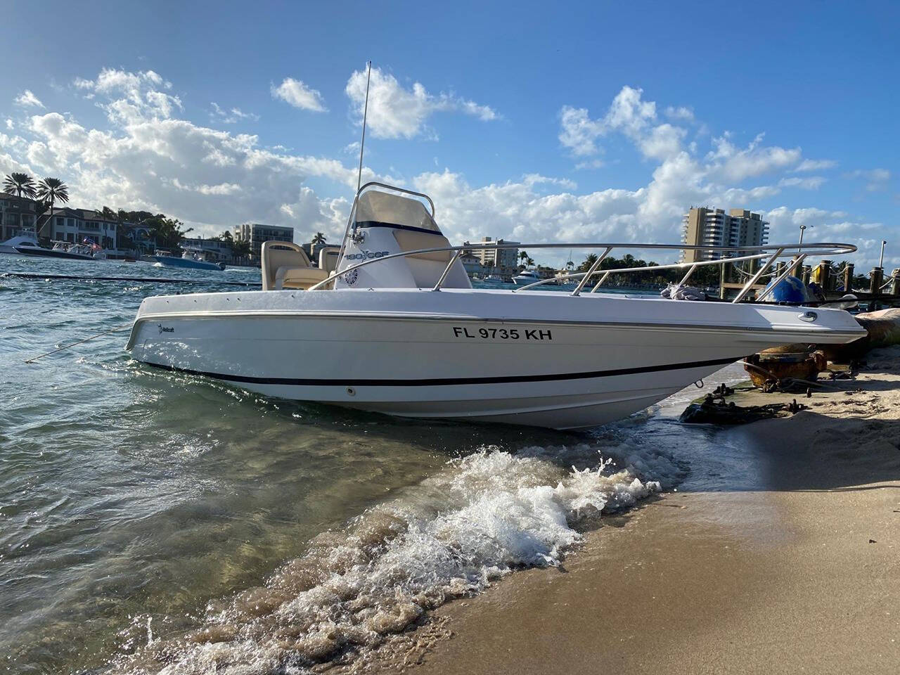 1997 Weldcraft 190CCF Center Console 4