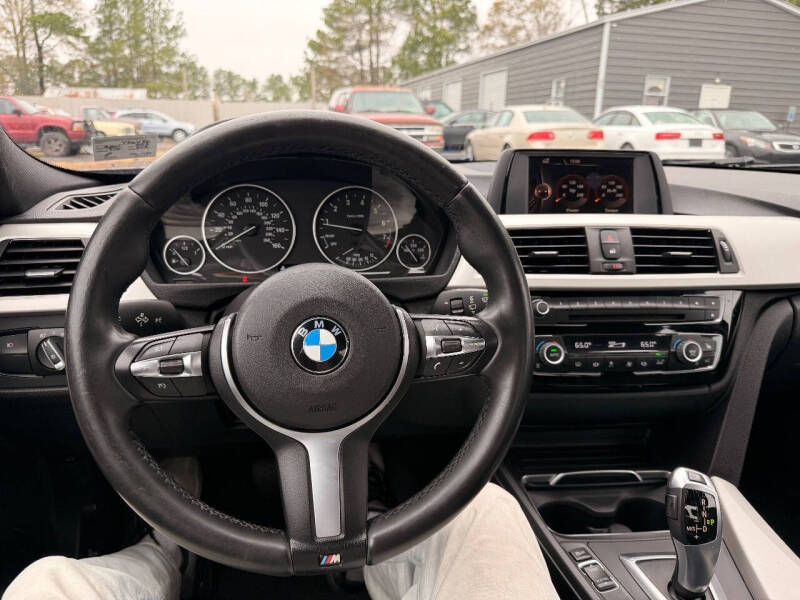 2016 BMW 3 Series 320i