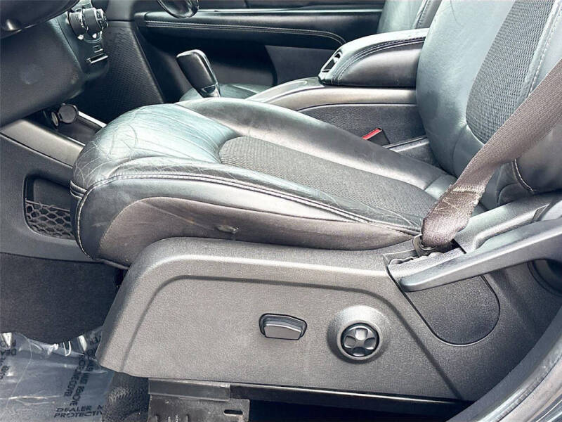 2020 Dodge Journey Crossroad