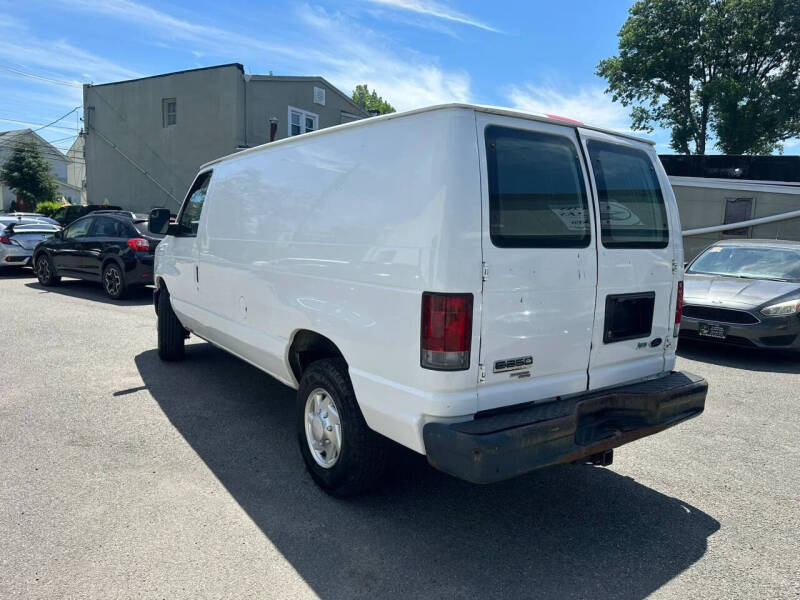 2012 Ford E-Series E-250