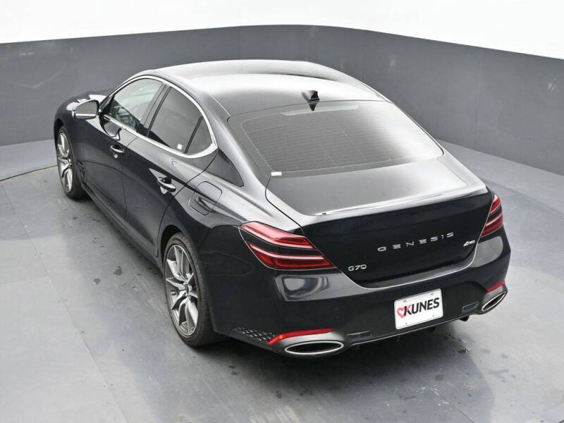 2025 Genesis G70