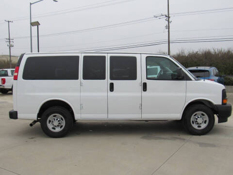 2017 Chevrolet Express LS 2500