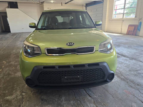 2014 Kia Soul +