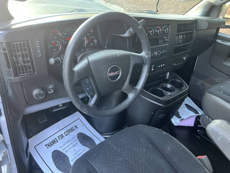 2020 GMC Savana 2500
