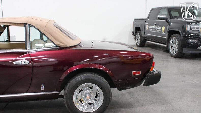 1982 FIAT 2000 Spider