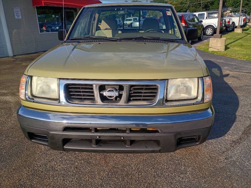 1998 Nissan Frontier XE