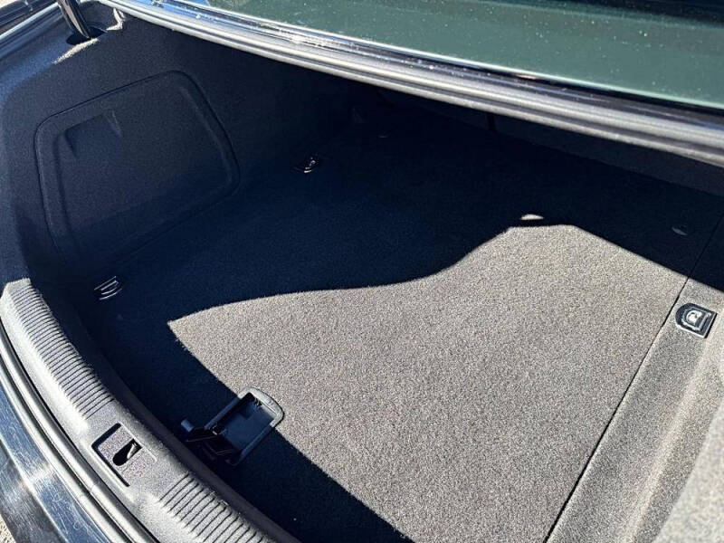 2016 Audi A4 2.0T quattro Premium