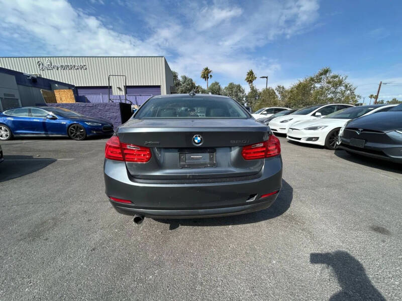 2015 BMW 3 Series 320i xDrive