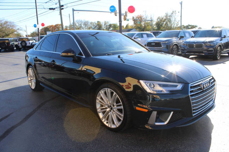 2019 Audi A4 quattro Premium Plus 45 TFSI