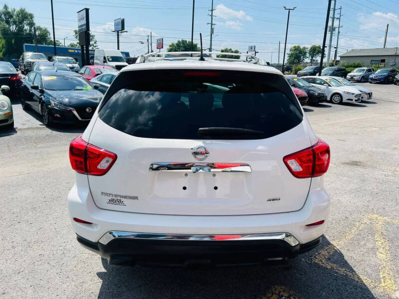2017 Nissan Pathfinder