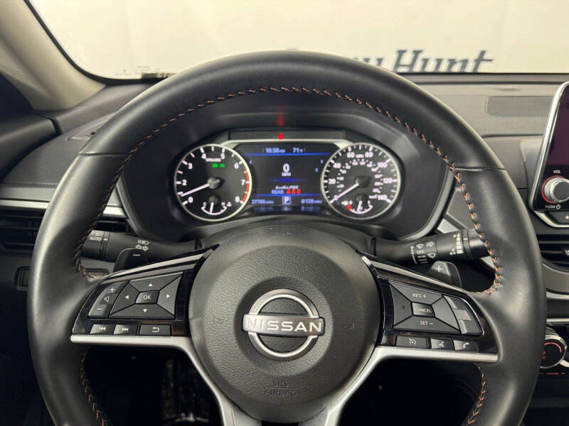 2025 Nissan Altima 2.5 SR