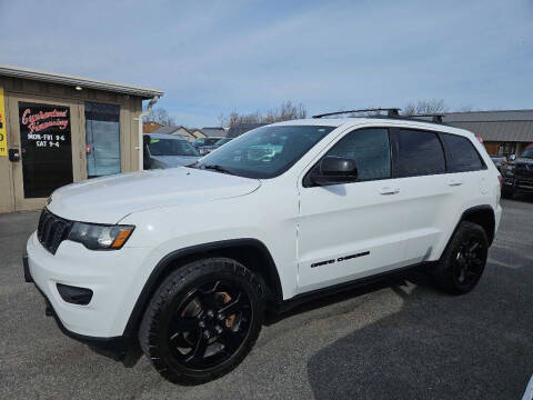 2018 Jeep Grand Cherokee for sale at CarTime in Rogers AR