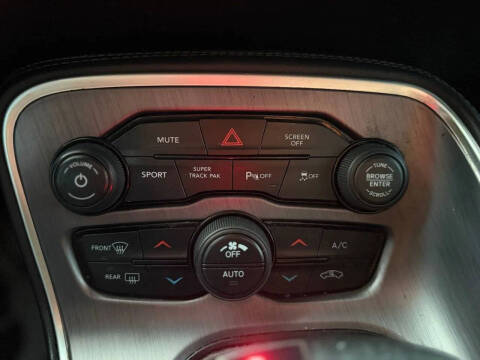 2017 Dodge Challenger