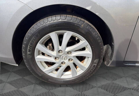 2012 Mazda MAZDA3 i Grand Touring