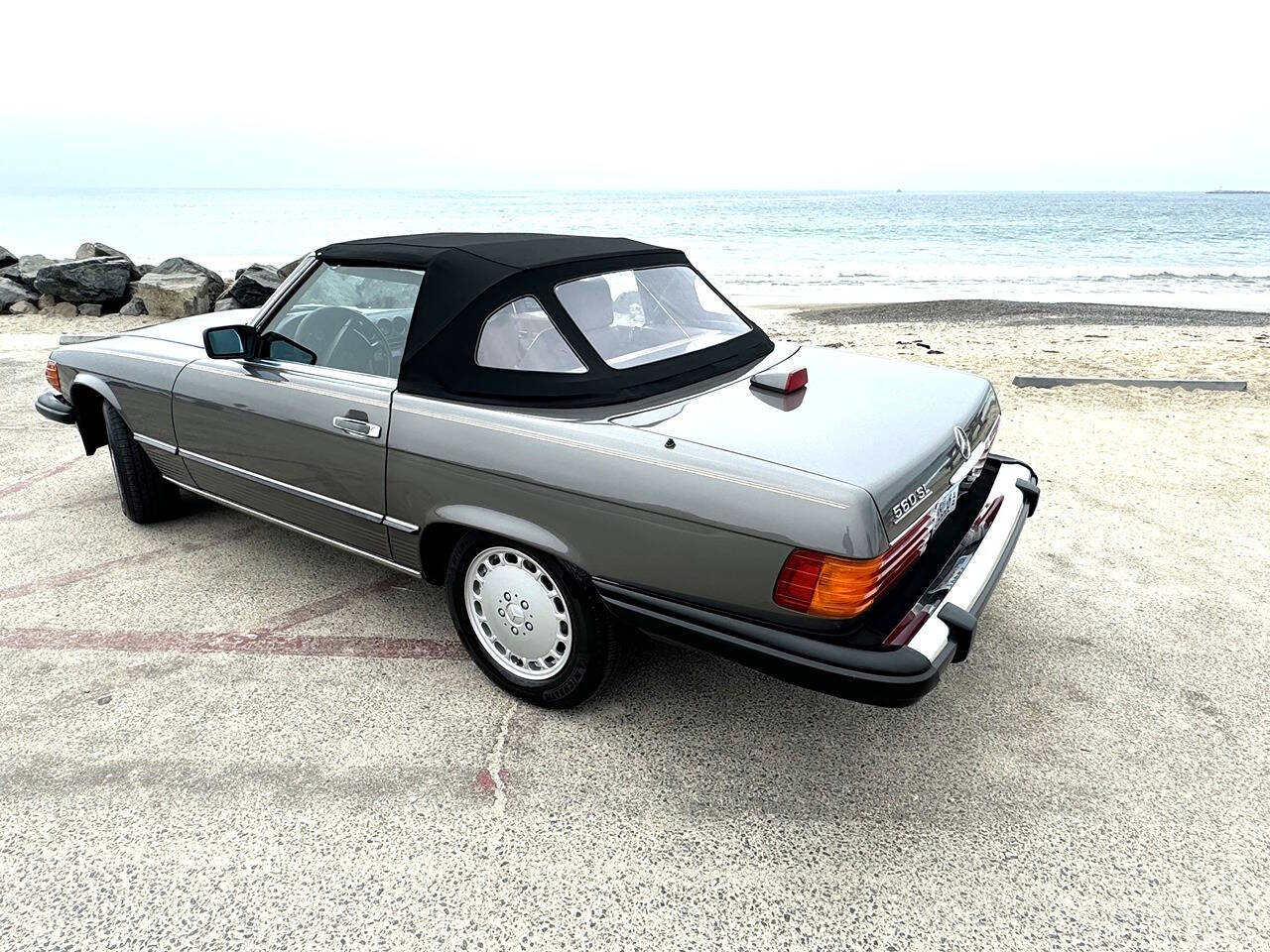 1986 Mercedes-Benz 560-Class for sale at DE AUTOS INC in San Juan Capistrano, CA