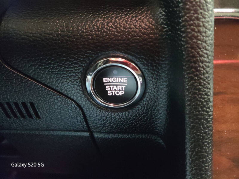 2017 Lincoln Navigator Select