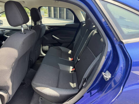 2012 Ford Focus SE