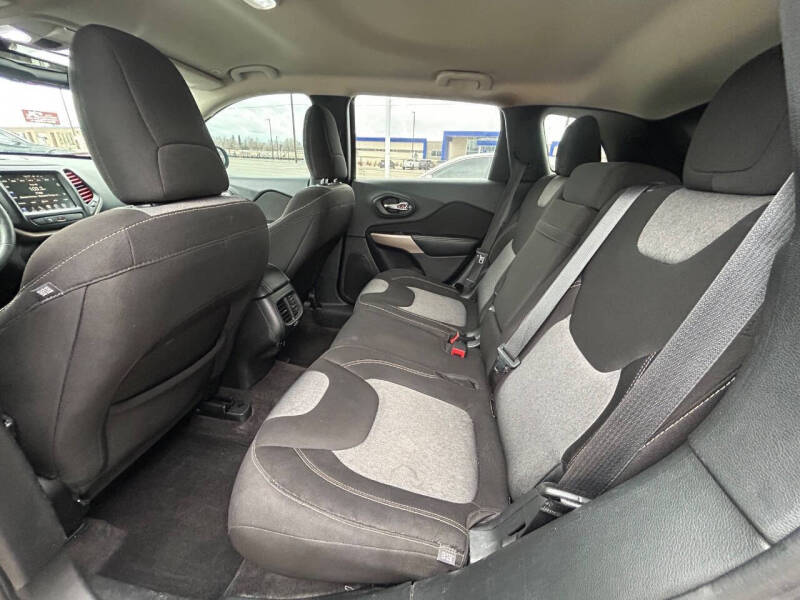 2018 Jeep Cherokee Latitude