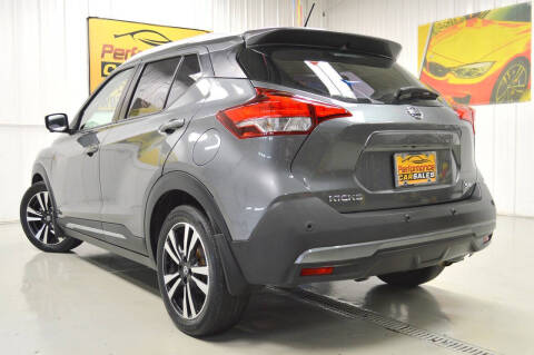 2020 Nissan Kicks SR