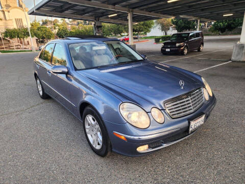 2005 Mercedes-Benz E-Class E 320