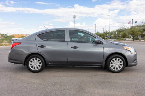 2018 Nissan Versa