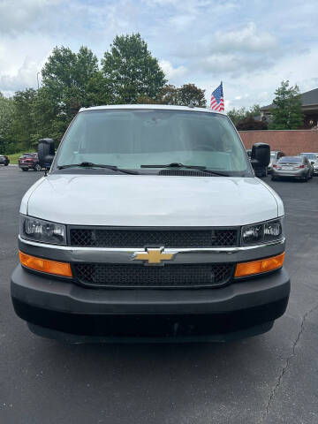 2021 Chevrolet Express 2500