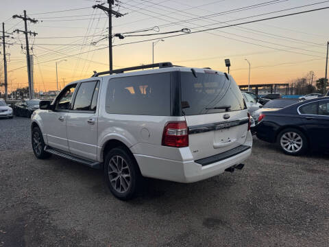 2017 Ford Expedition EL XLT