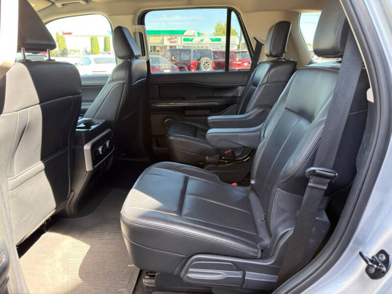 2024 Ford Expedition XLT