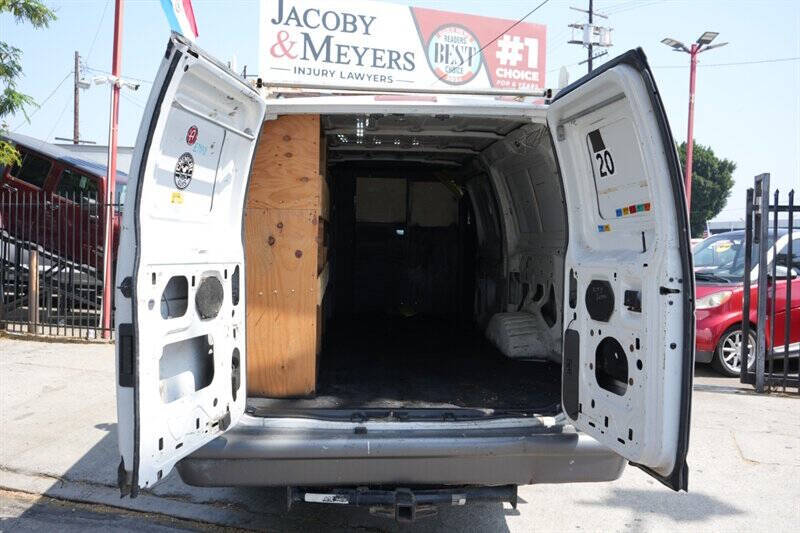 2006 Ford E-Series E-350 SD