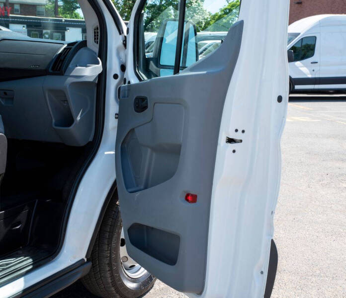 2018 Ford Transit