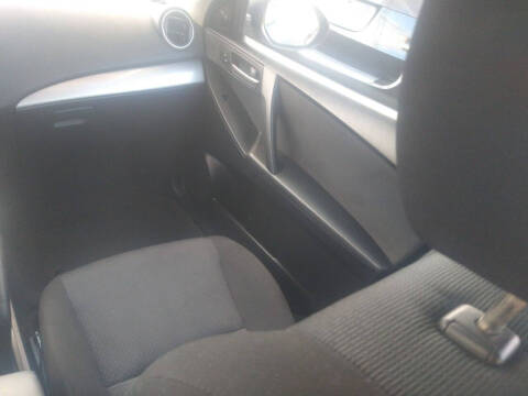 2010 Mazda MAZDA3 i Touring